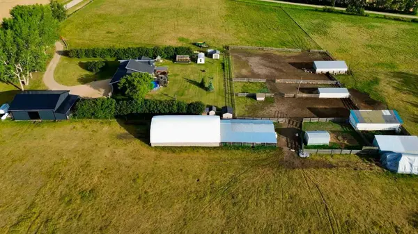 37408 Sand RD, Rural Red Deer County, AB T4S1E2