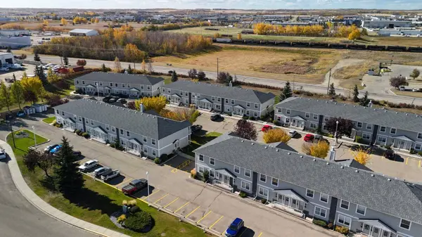 20 Jacobs Close #48, Red Deer, AB T4P4E1