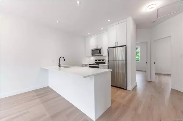 110 Plante Cres, Lake Cowichan, BC V0R 2G0