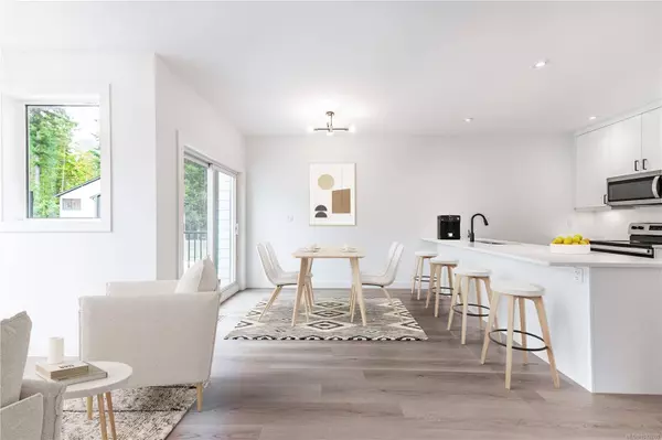 110 Plante Cres, Lake Cowichan, BC V0R 2G0