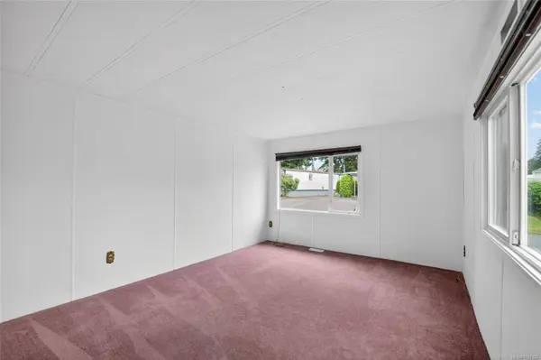 5854 Turner Rd #117, Nanaimo, BC V9T 2N6