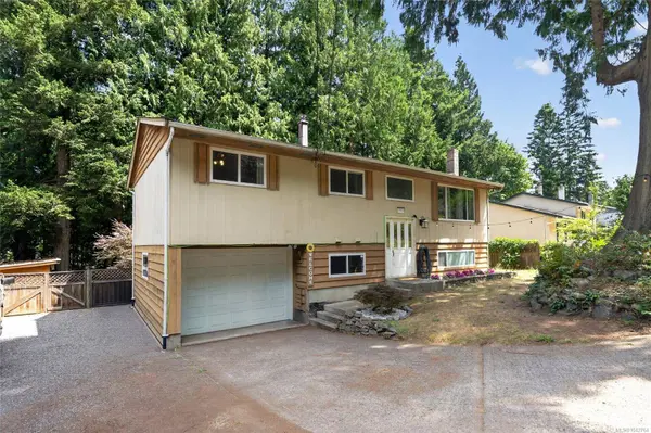 2702 Beaver Creek Cres, Nanaimo, BC V9T 3K4
