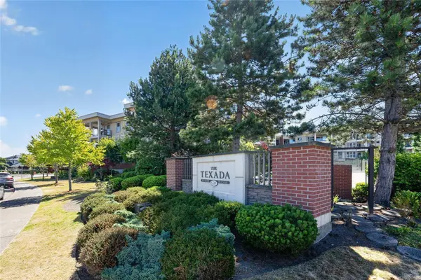 6310 McRobb Ave ##206