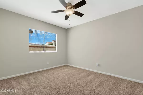 2844 W CHRISTY Drive, Phoenix, AZ 85029