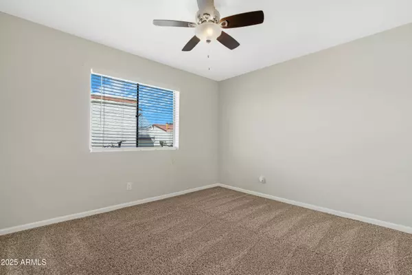 2844 W CHRISTY Drive, Phoenix, AZ 85029