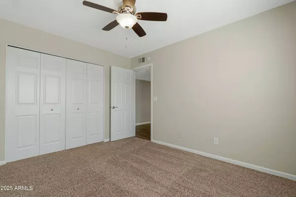 2844 W CHRISTY Drive, Phoenix, AZ 85029