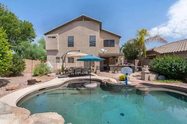 1741 E CARLA VISTA Drive, Gilbert, AZ 85295