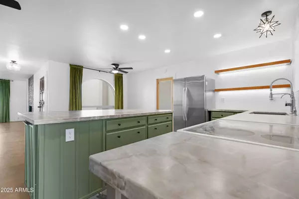 321 W PALO VERDE Street, Gilbert, AZ 85233