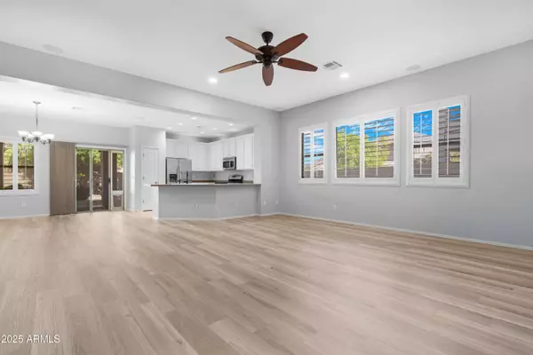 21346 N KLOCK Court, Maricopa, AZ 85138