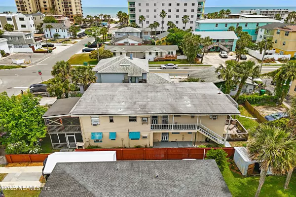 208 12TH AVE N, Jacksonville Beach, FL 32250