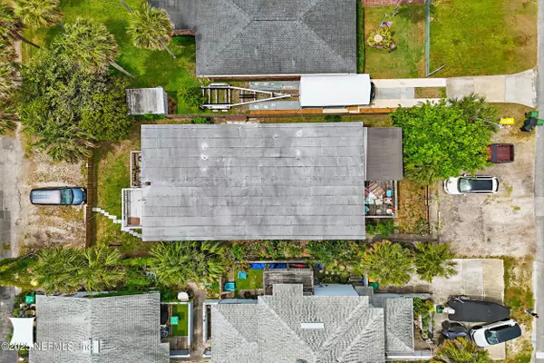 208 12TH AVE N, Jacksonville Beach, FL 32250