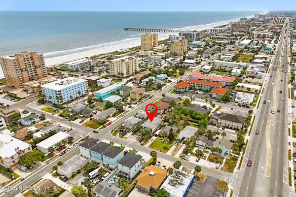 208 12TH AVE N, Jacksonville Beach, FL 32250