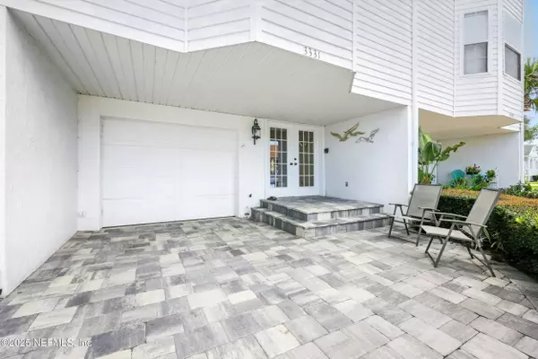 3331 LIGHTHOUSE POINT LN, Jacksonville, FL 32250