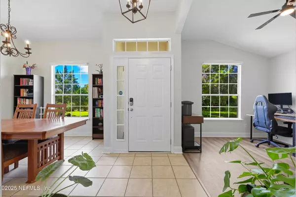 4529 MAINMAST LN, Jacksonville, FL 32277