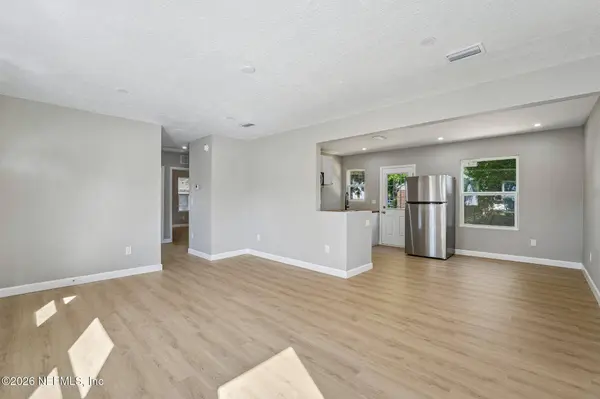 547 W 49TH ST, Jacksonville, FL 32208