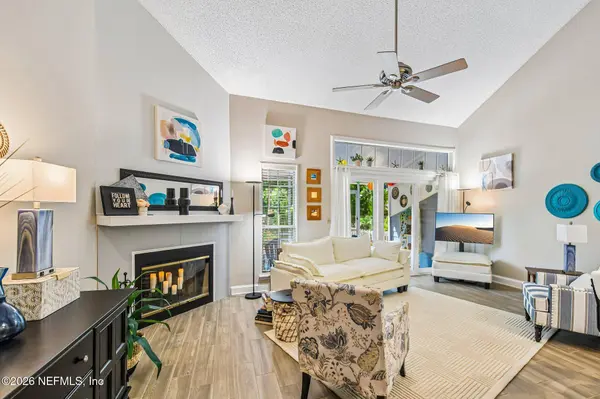 329 SUNRISE CIR, Neptune Beach, FL 32266