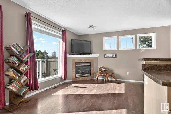 #32 380 SILVER BERRY RD NW, Edmonton, AB T6T 0G4