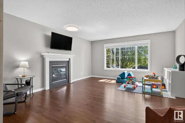 7131 SOUTH TERWILLEGAR DR NW, Edmonton, AB T6R 0R5