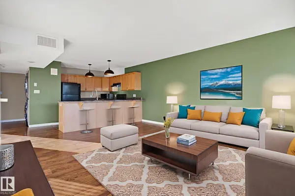 2529 30 AV NW, Edmonton, AB T5T 2A1