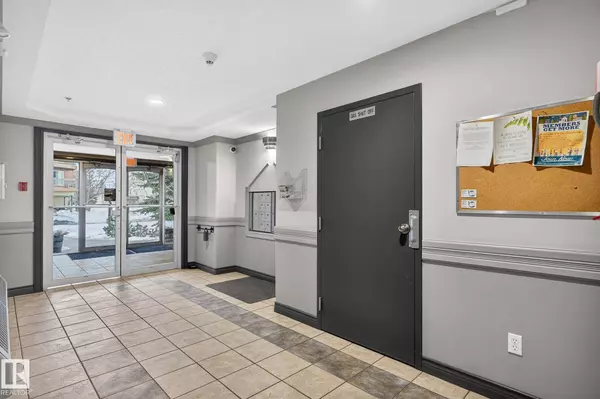 #404 11207 116 ST NW, Edmonton, AB T5G 3K5