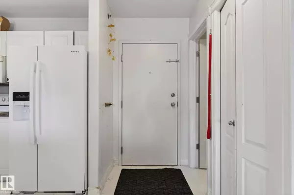 #404 11207 116 ST NW, Edmonton, AB T5G 3K5