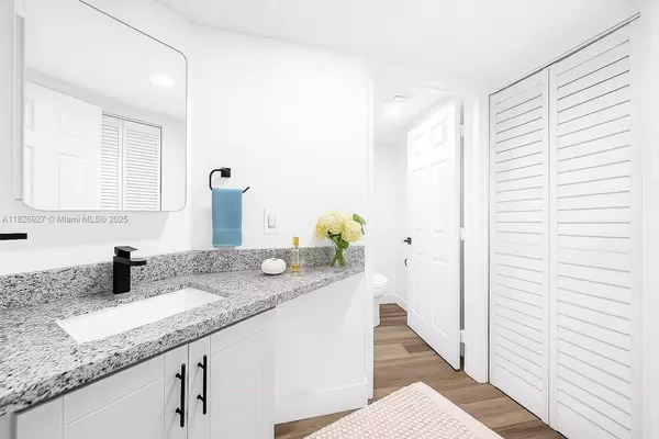 8365 SW 152nd Ave #C-201, Miami, FL 33193