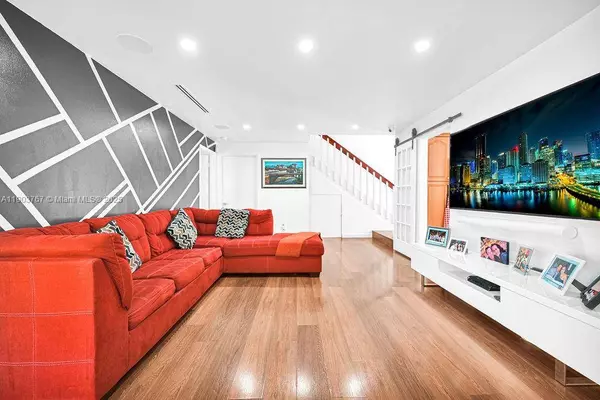 6590 SW 152nd Pl #25-90, Miami, FL 33193