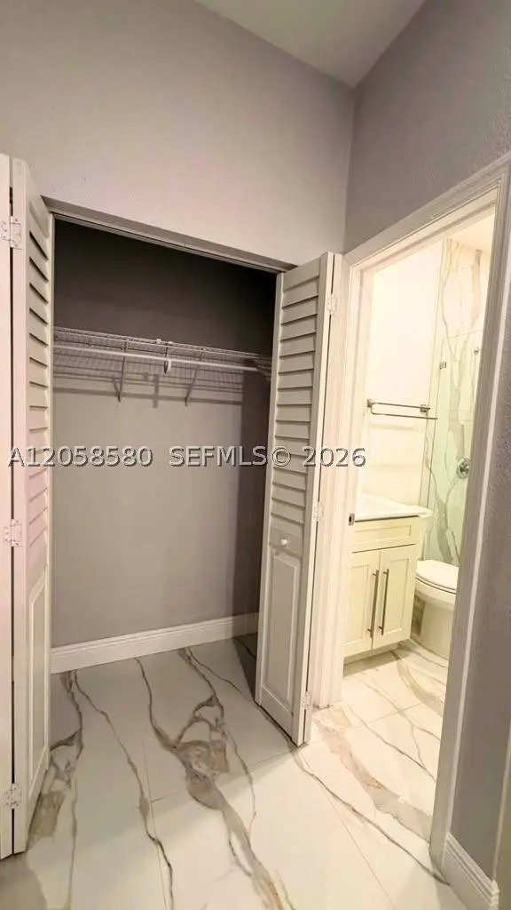 40 Sutton Rd #1, West Park, FL 33023