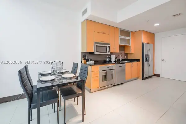 60 SW 13th St #3814, Miami, FL 33130