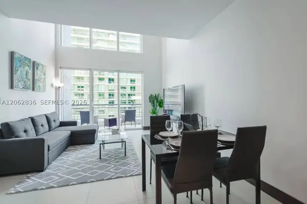 60 SW 13th St #3814, Miami, FL 33130