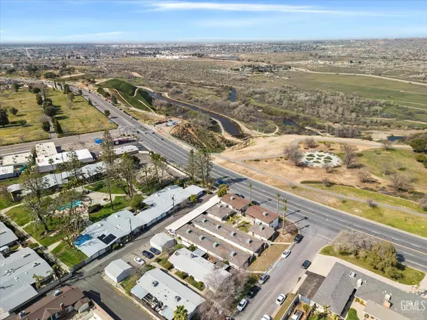 941 Panorama Drive, Bakersfield, CA 93305