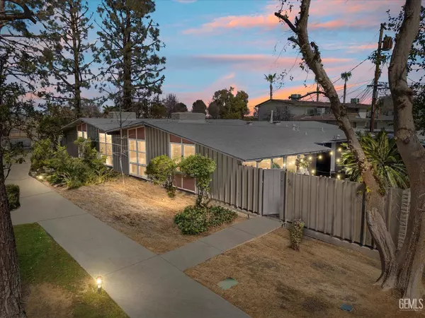 941 Panorama Drive, Bakersfield, CA 93305