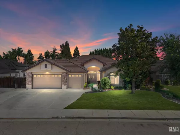 9316 Leslie Deann Court, Bakersfield, CA 93312