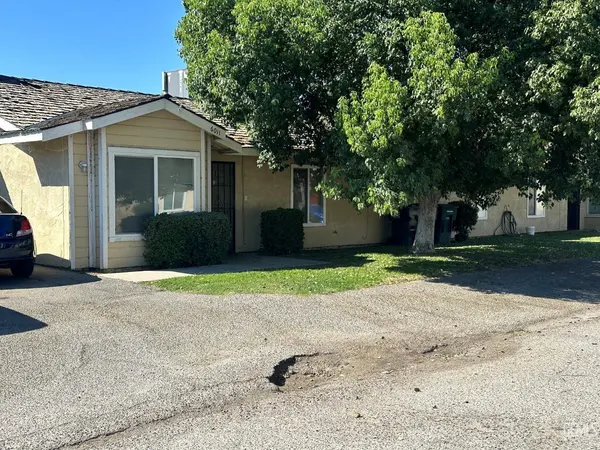 6011 Hill Dale, Bakersfield, CA 93306