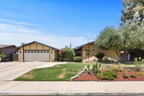 7109 School House Lane, Bakersfield, CA 93309