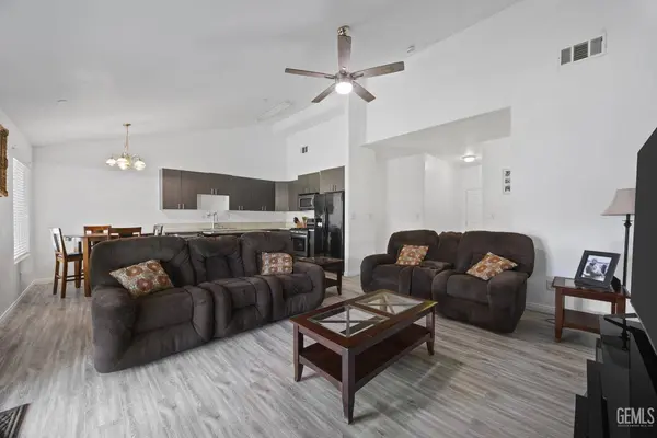 5504 Baja Drive, Bakersfield, CA 93307
