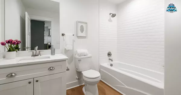 Easy Bathroom Updates You Can Do Yourself at Home