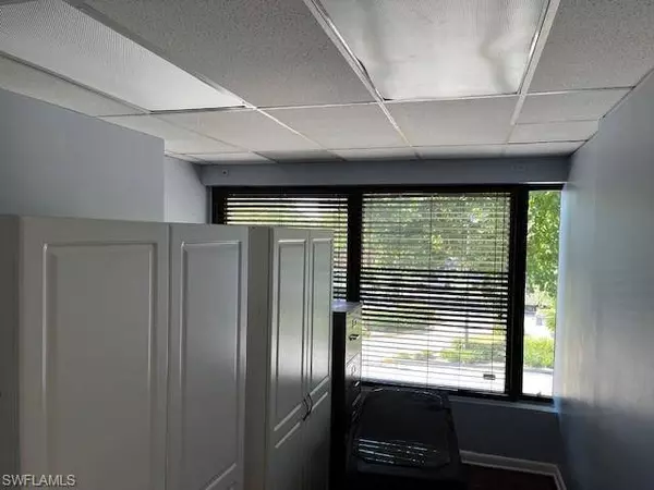 983 N collier BLVD #205, Marco Island, FL 34145