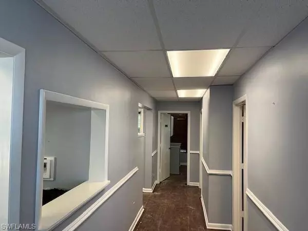 983 N collier BLVD #205, Marco Island, FL 34145