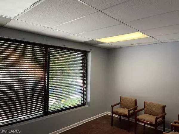 983 N collier BLVD #205, Marco Island, FL 34145