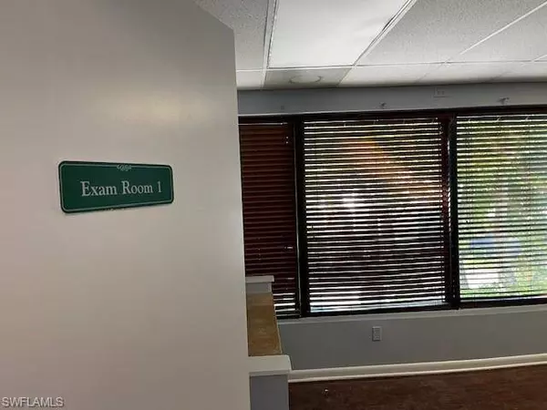 983 N collier BLVD #205, Marco Island, FL 34145