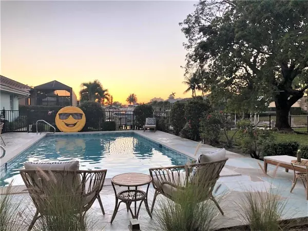 1256 Mistletoe CT, Marco Island, FL 34145