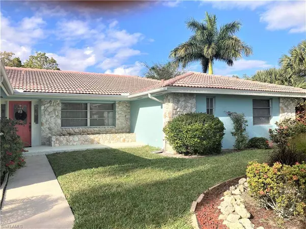 1256 Mistletoe CT, Marco Island, FL 34145