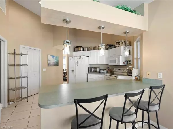 28 Madagascar CT, Marco Island, FL 34145