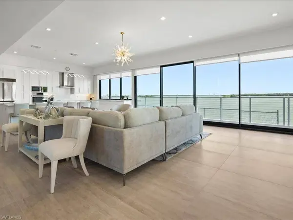 1798 Wavecrest CT, Marco Island, FL 34145