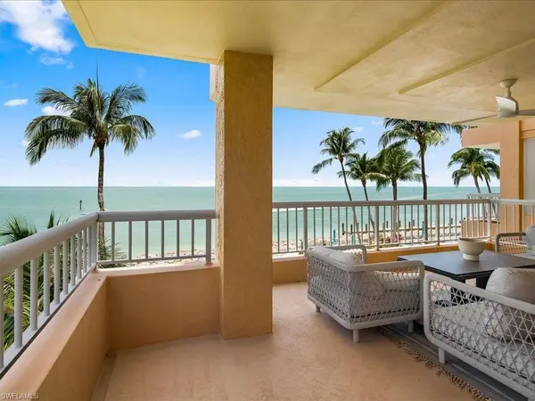 990 Cape Marco DR #201, Marco Island, FL 34145