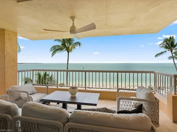 990 Cape Marco DR #201, Marco Island, FL 34145