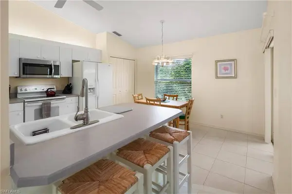 78 Sand Hill ST, Marco Island, FL 34145