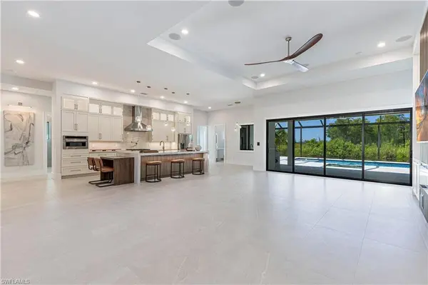 18433 Royal Hammock BLVD, Naples, FL 34114