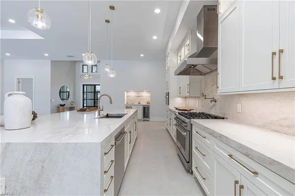 18433 Royal Hammock BLVD, Naples, FL 34114